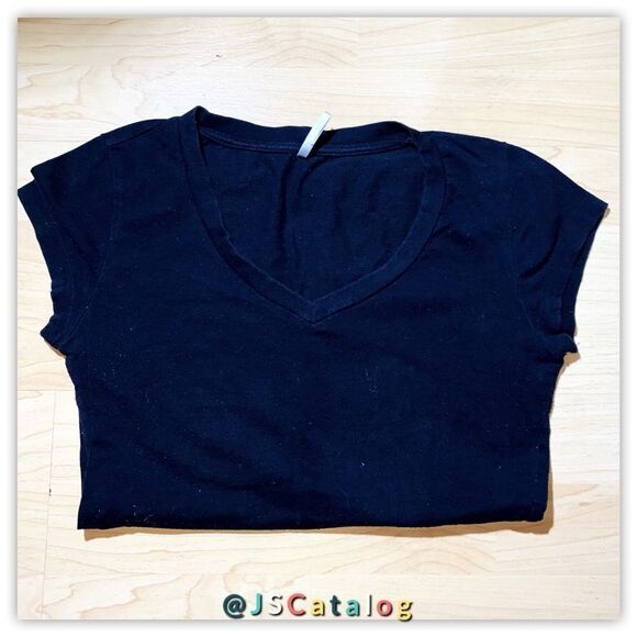 🔻Bundle of 4 Short Sleeves Basic Tees EUC/Size S - Picture 5 of 9